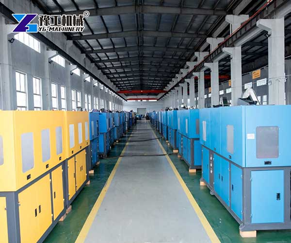 bottle blow molding machines in our factory for sale
