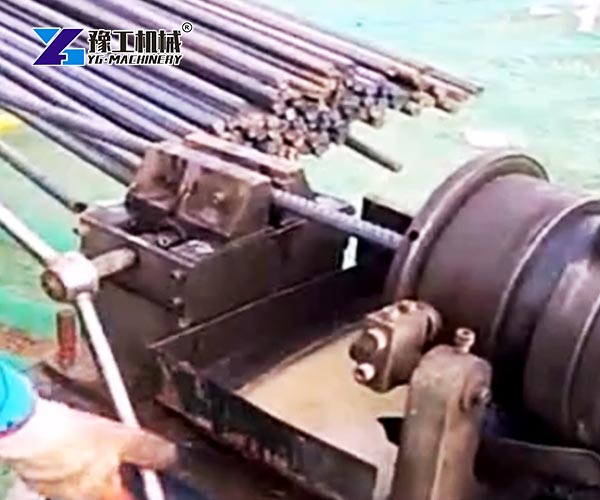 manual thread rolling machine working display